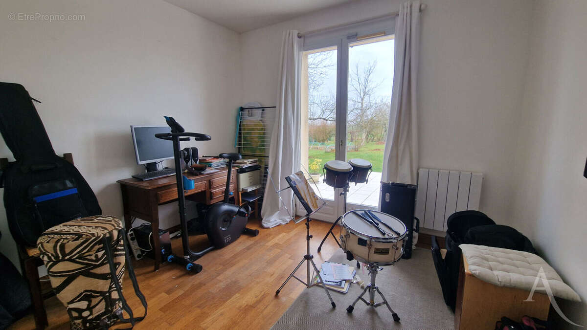 Maison à PERDREAUVILLE