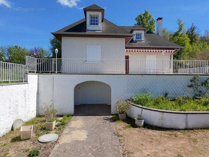 Maison à CHAUFFAILLES