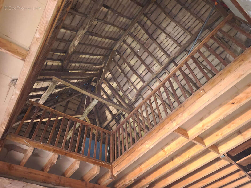 Maison  5 pièces avec grange et piscine - photo 13