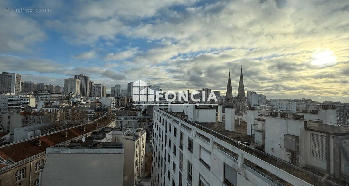 Appartement à PARIS-19E