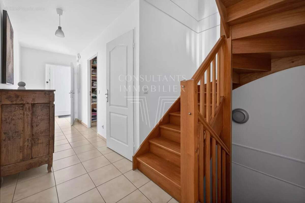 Maison à BOULOGNE-BILLANCOURT