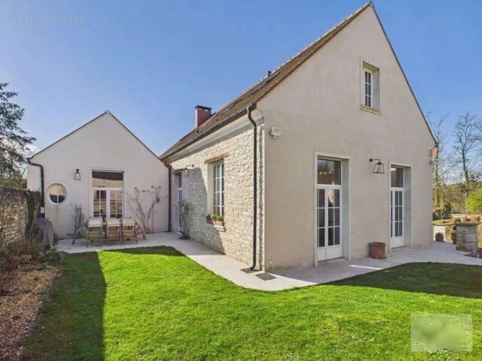 Maison à SENLIS