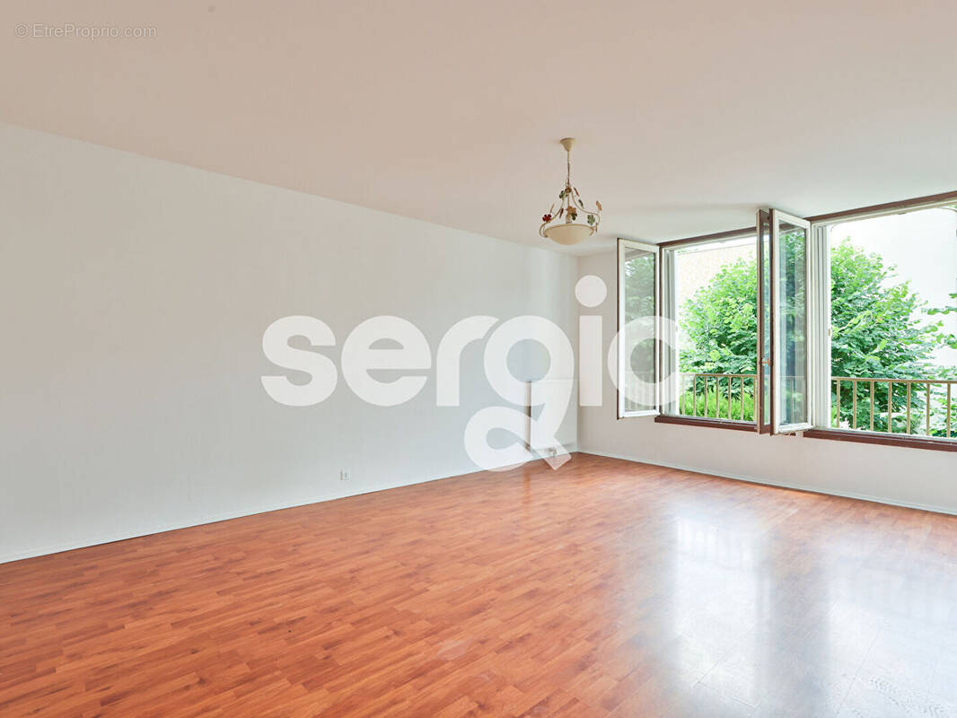 Appartement à EVRY
