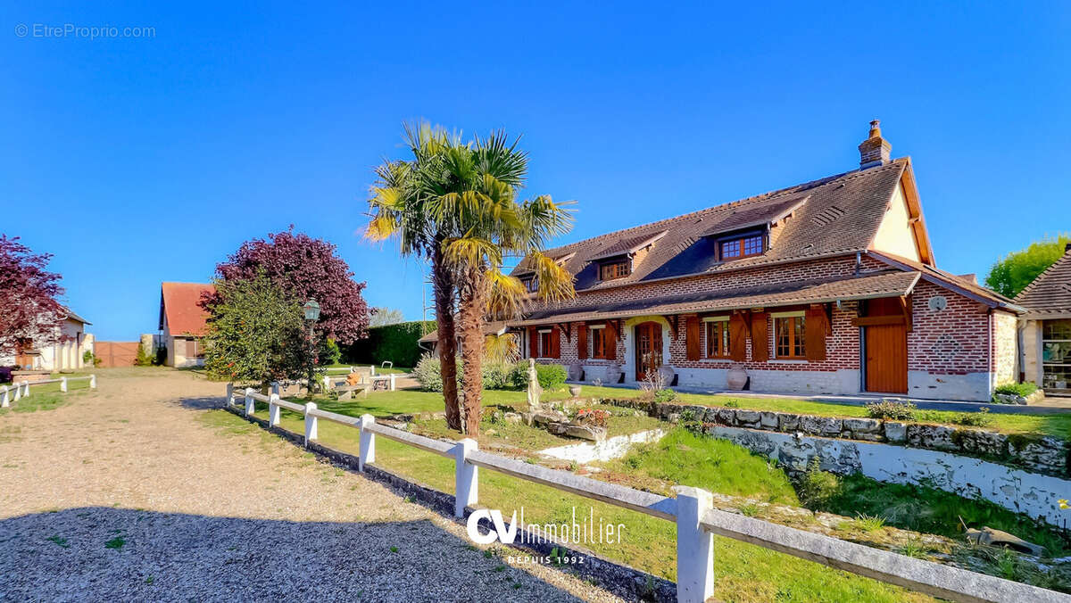 Maison à QUATREMARE