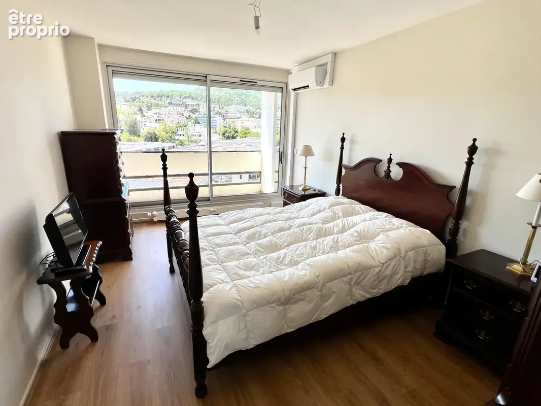 Appartement T5 98,57 m2 en dernier étage avec balcons et parking - photo 7