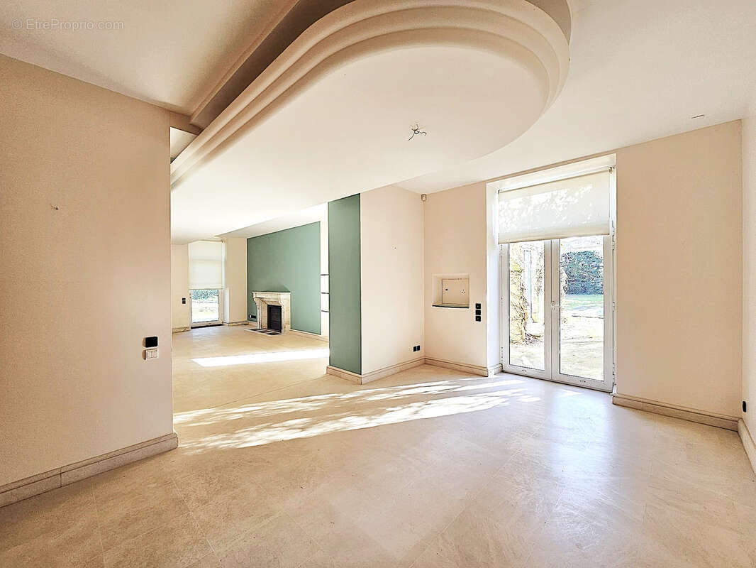 Demeure de caractère au cœur de la ville   450m2 -10 chambres- piscine sur parc de 8000m2 Coliving-Coworking- - photo 22