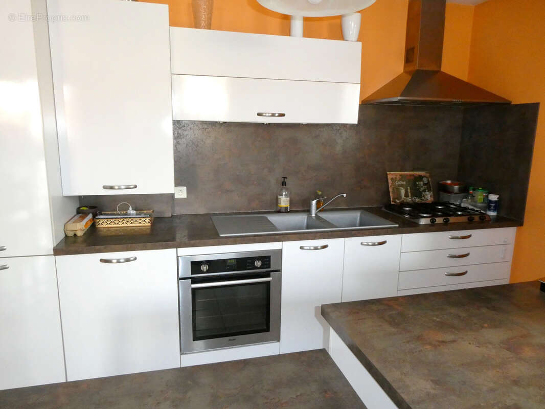 Appartement à SAINTE-FOY-L'ARGENTIERE