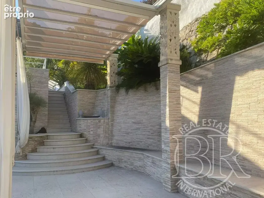 A vendre Beausoleil splendide ville de 7 pièces avec la piscine  vue panoramique mer - photo 2