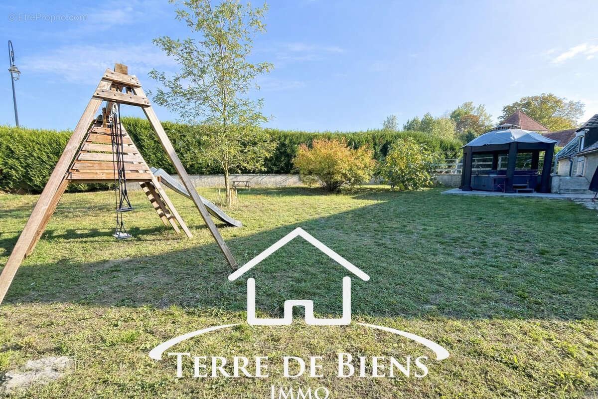 Maison à BERZY-LE-SEC