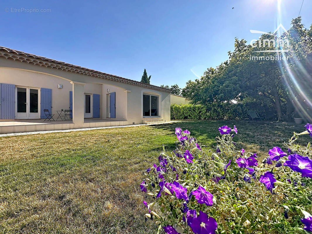 Maison à MAZAN