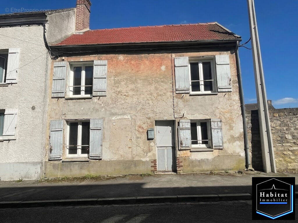 Maison à NANTEUIL-LE-HAUDOUIN