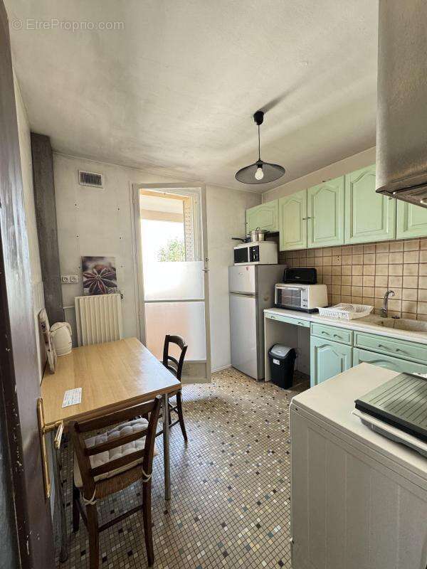 Appartement 4 pièces Villeurbanne - 249000 € - photo 5