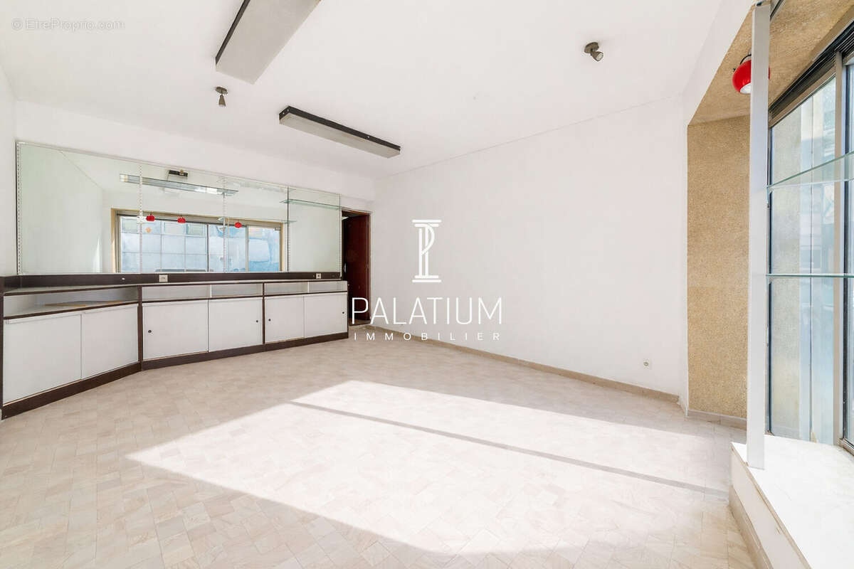 Commerce à MANOSQUE