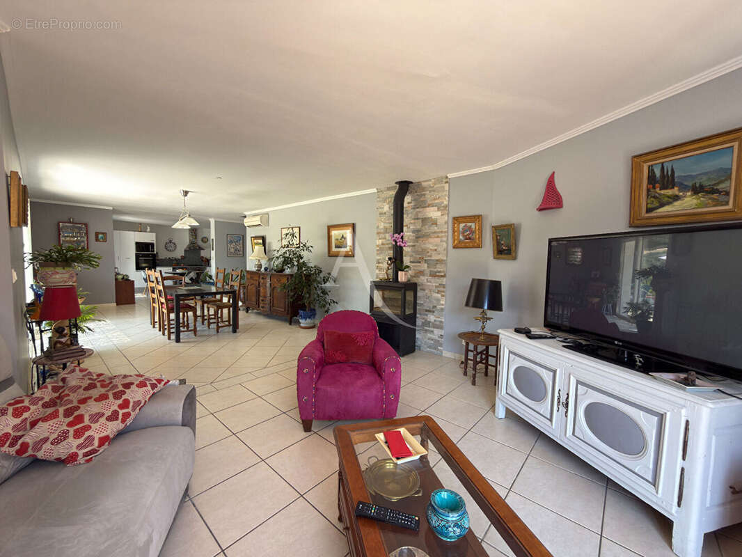 Maison Nimes 6 pièce(s) 152.31 m2 - photo 5
