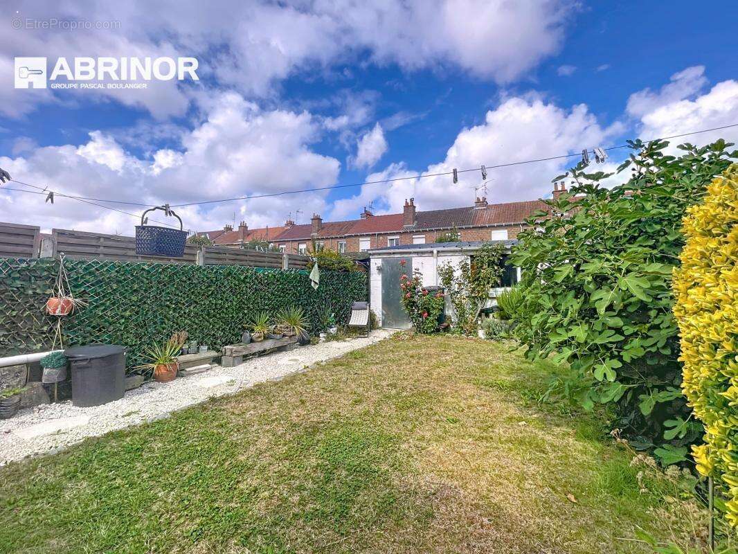 Maison à FACHES-THUMESNIL