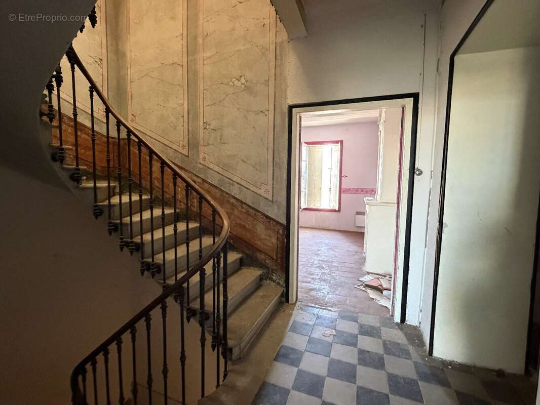 Maison de caractère avec jardin et remise  fort potentiel au cur de pomérols - photo 15