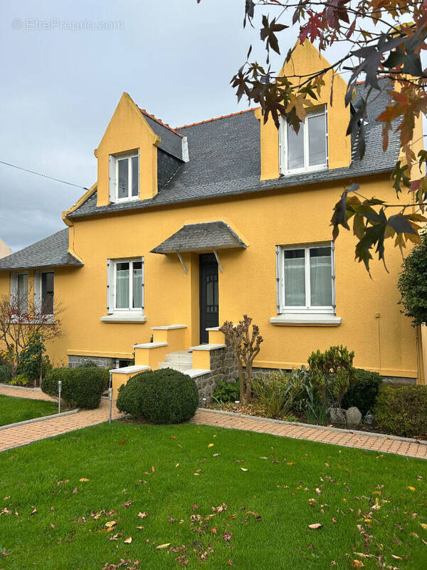 Maison à SAINT-RENAN