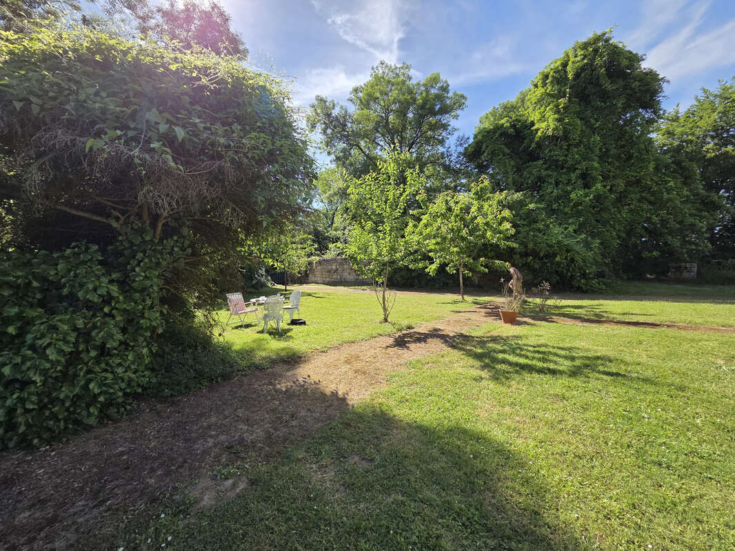 Superbe maison de Maître avec ses dépendances au coeur de la nature du Lot et Garonne - photo 25