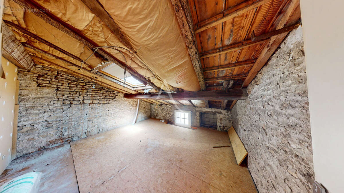 Maison 4 pièces 109m2 POITIERS - photo 8