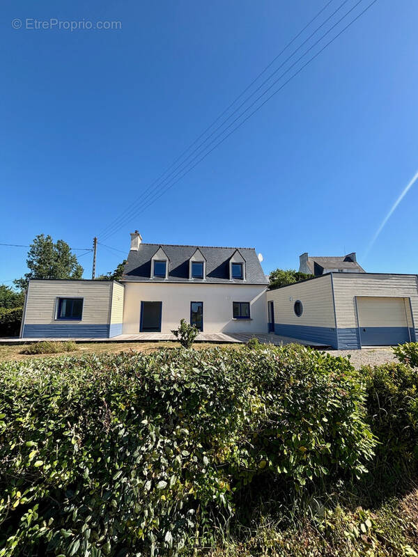 Maison à PLOZEVET