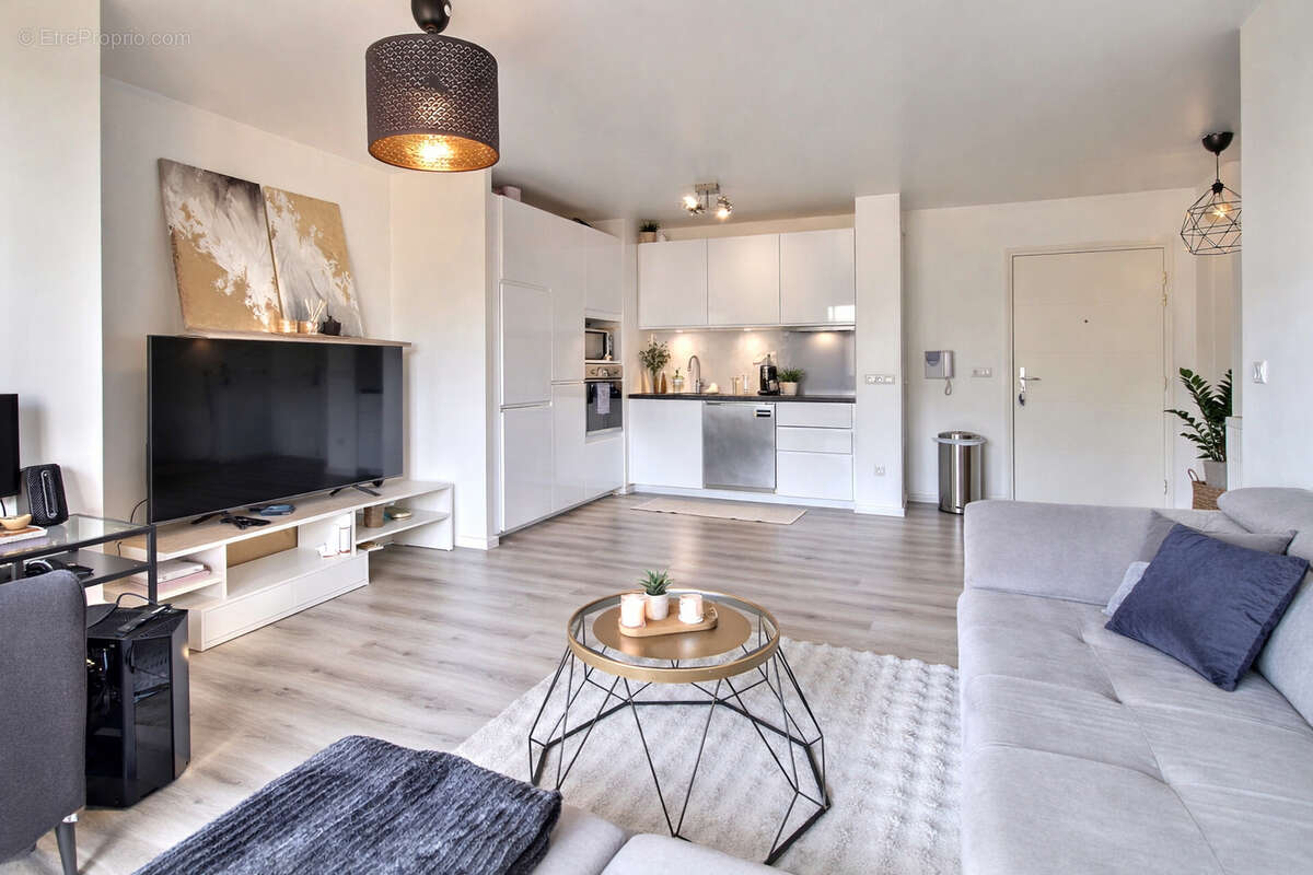 Appartement à COLOMBES