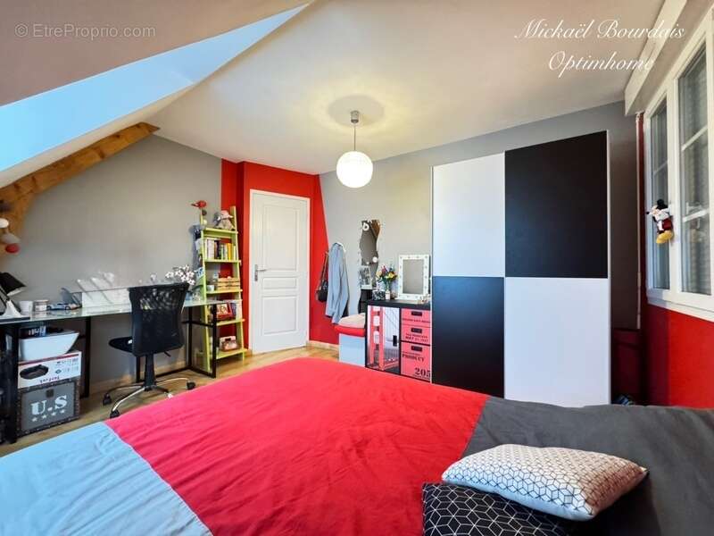 Maison à LA SUZE-SUR-SARTHE