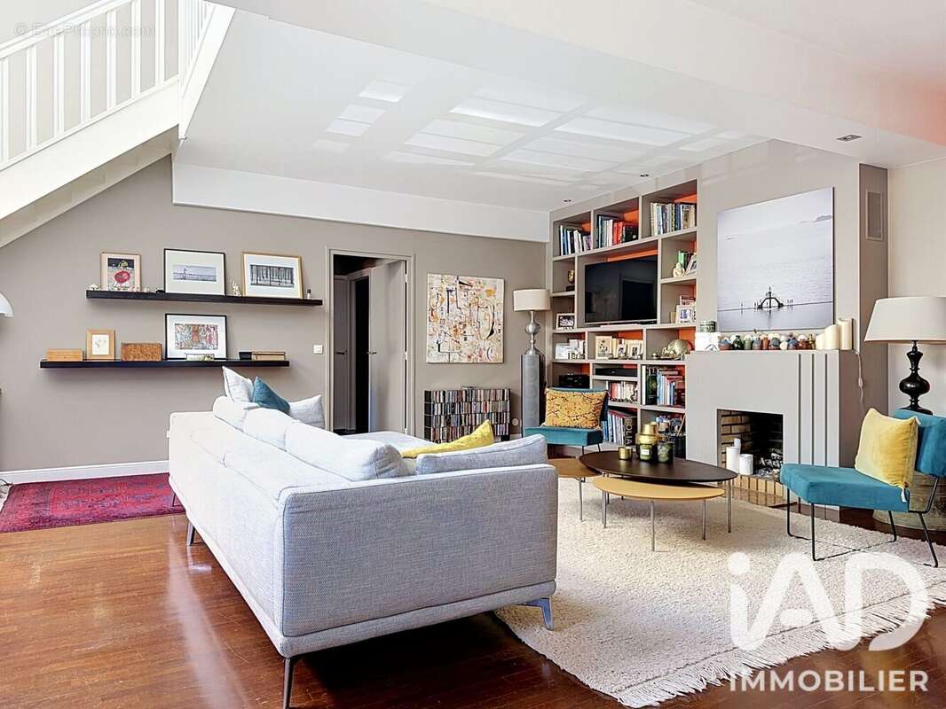 Appartement 163 m² à La Garenne-Colombes  - photo 4