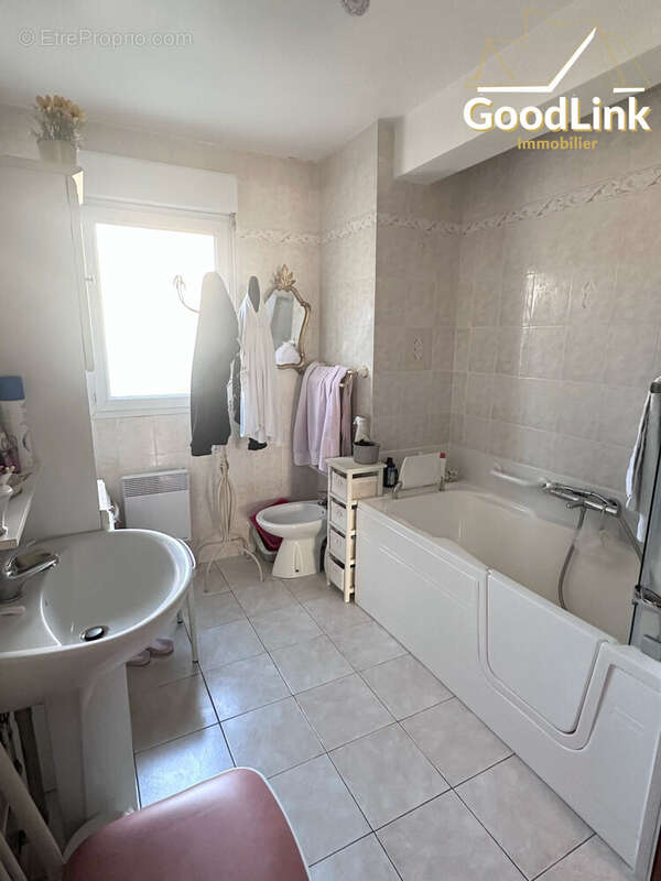 Appartement à CORBEIL-ESSONNES