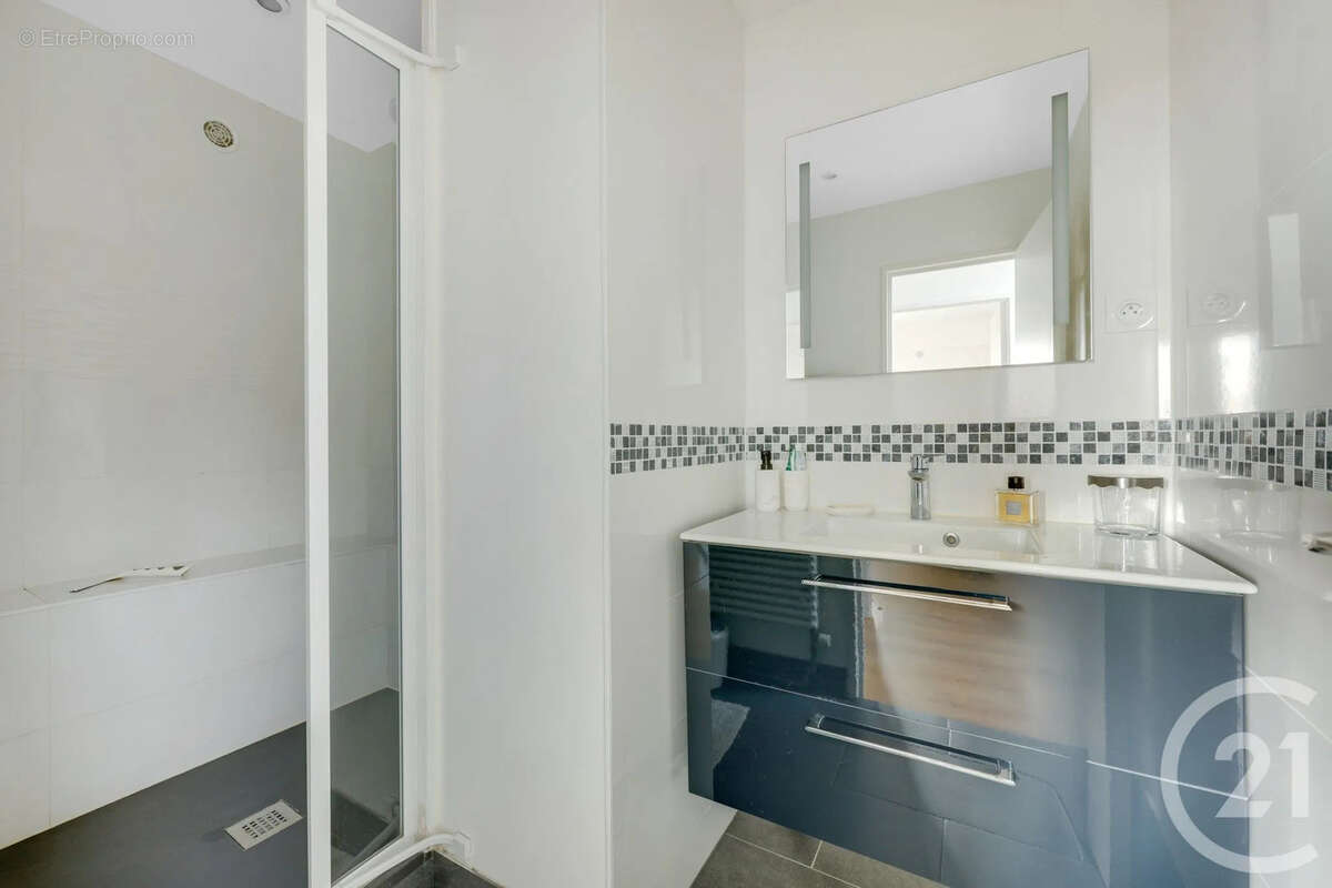 Appartement à VERRIERES-LE-BUISSON