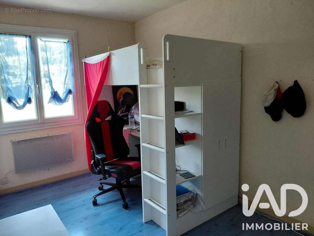 Maison 101 m² à Ymeray  - photo 7