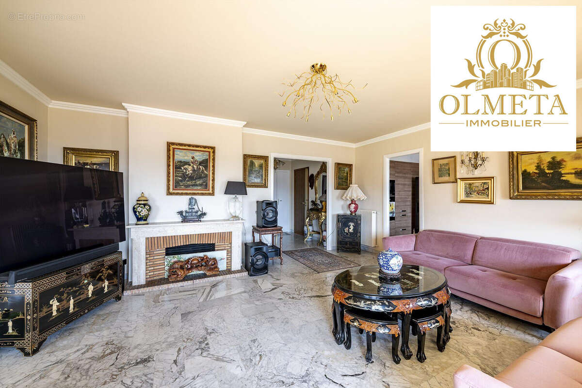 Appartement à MENTON