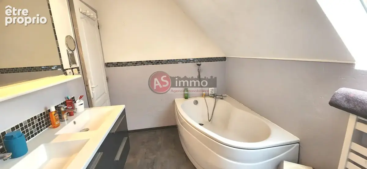 Maison 4 chambres - Centre bourg Offranville - photo 10