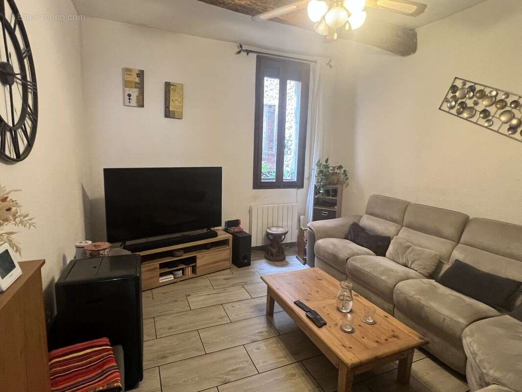 Maison à MILLAS