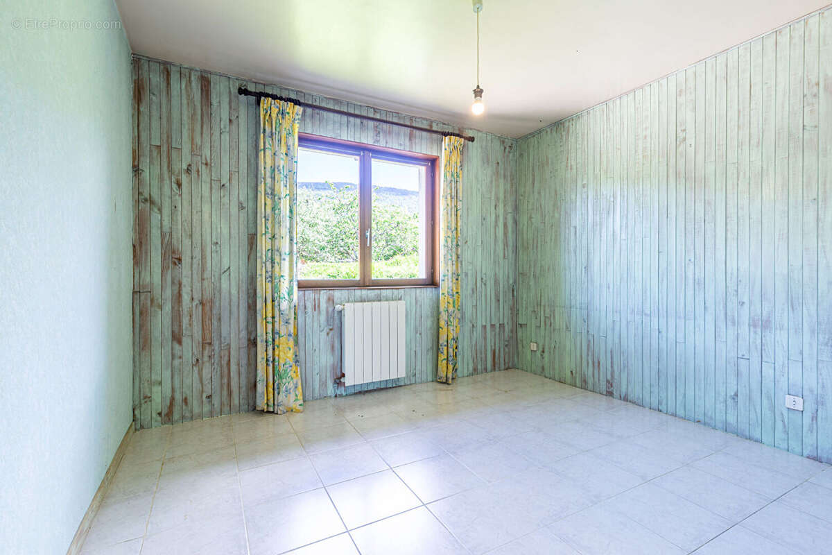 Agence immobiliere laforet - exclusivite - "tilleul" - quintal - maison individuelle de 95,2m² - terrain de 1215m² - sous sol co - photo 10