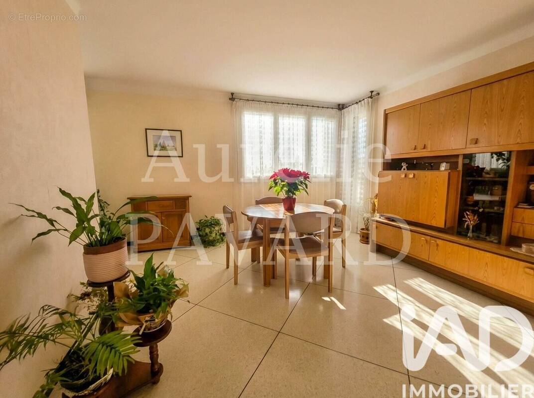 Photo 1 - Appartement à LES PENNES-MIRABEAU