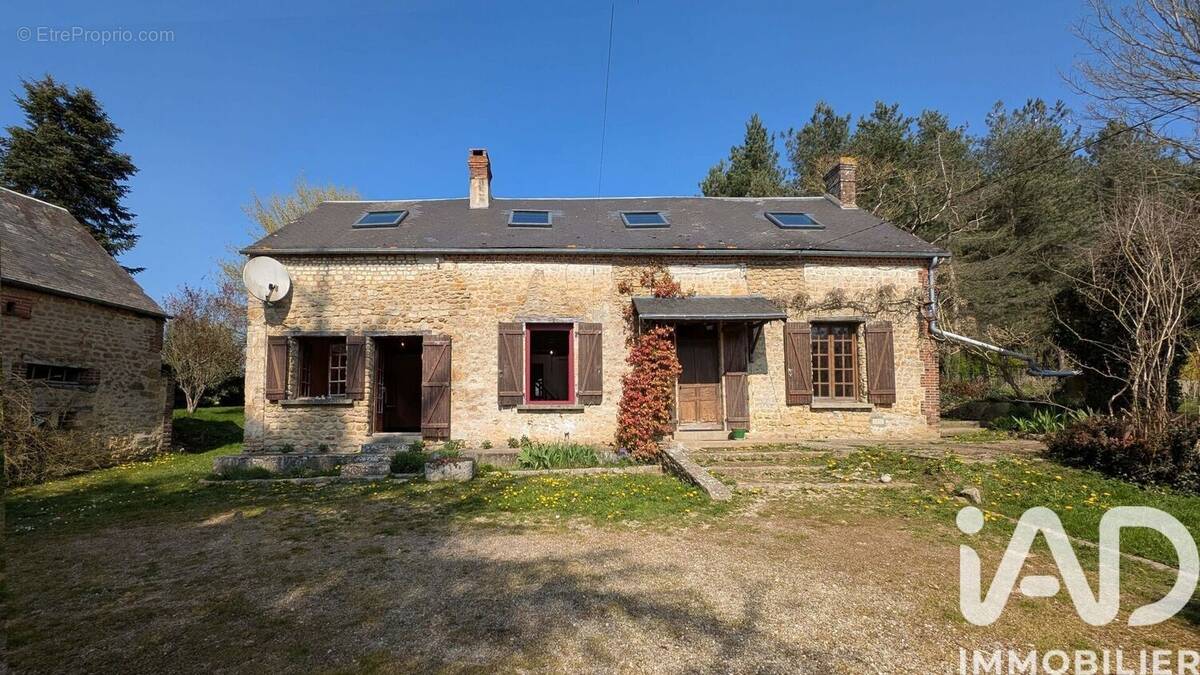 Photo 1 - Maison à SAINTE-SCOLASSE-SUR-SARTHE