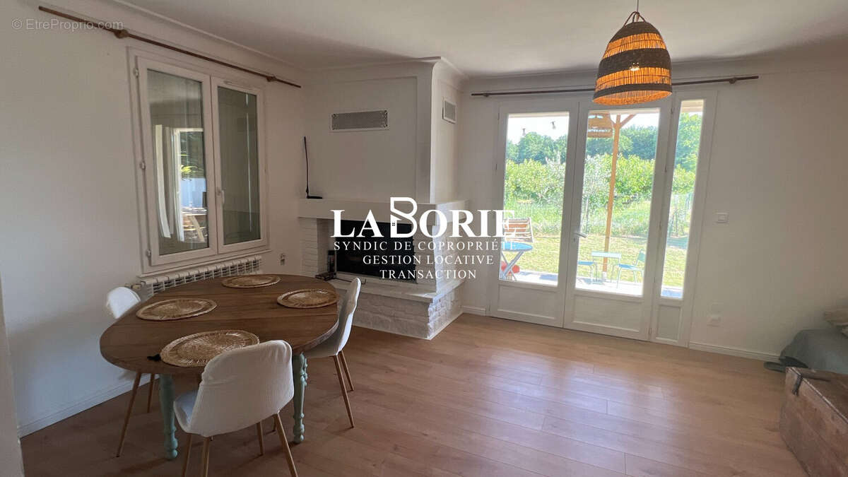 Maison 95 m² à Pernes-Les-Fontaines  - photo 9