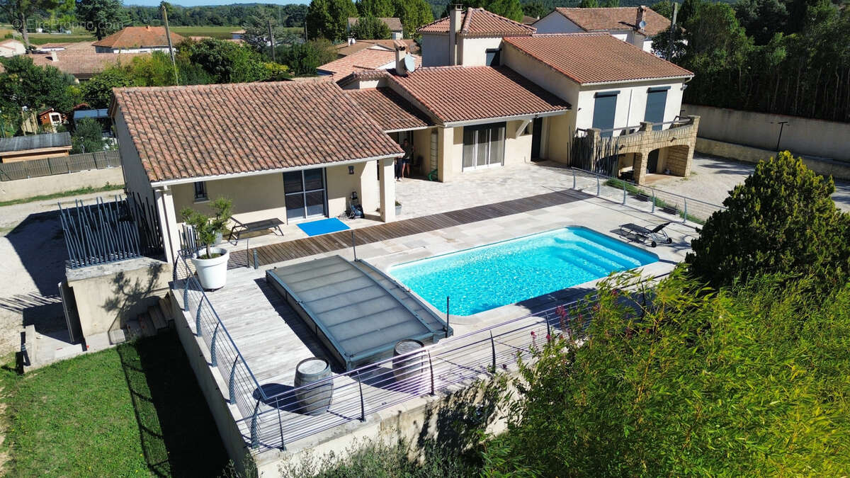 Maison à RIBAUTE-LES-TAVERNES