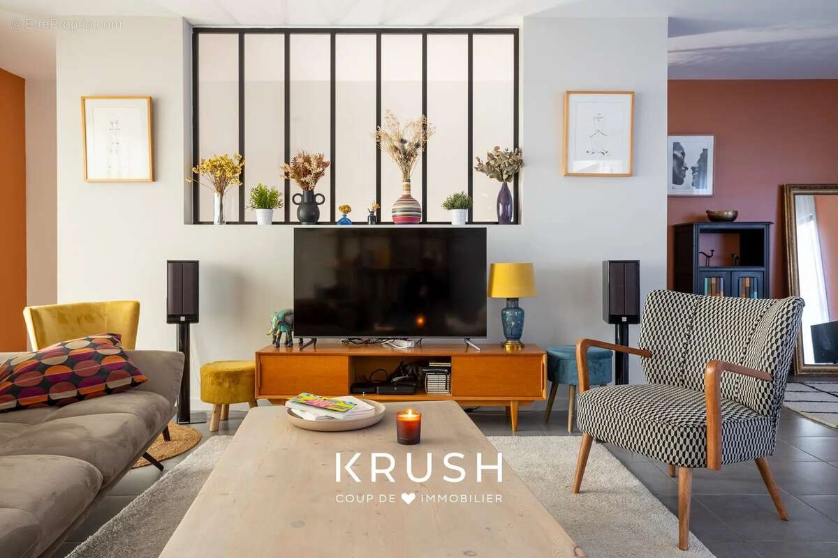 Appartement à MARSEILLE-1E
