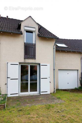 Maison à AUBIGNY-SUR-NERE