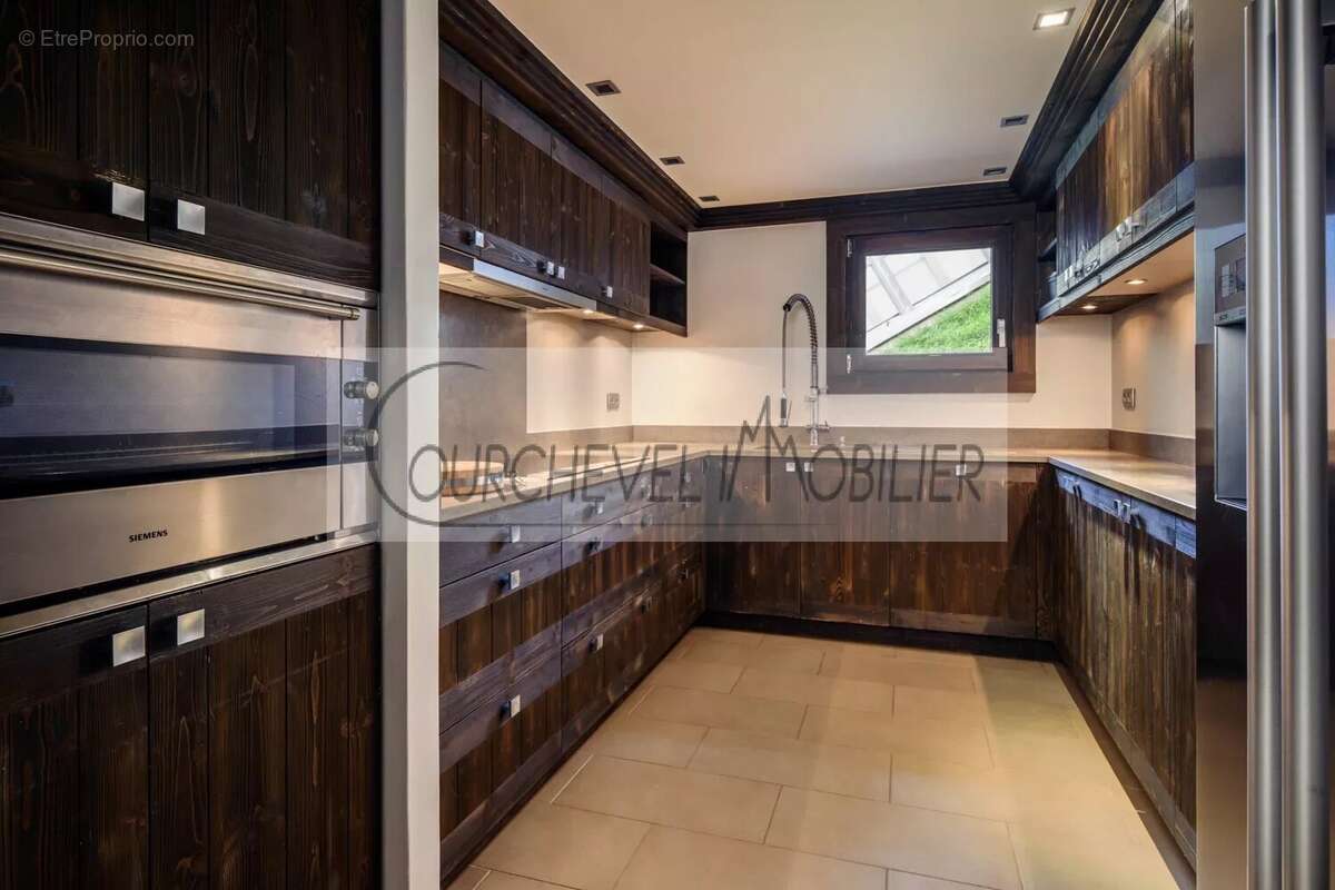 Appartement à LA PERRIERE