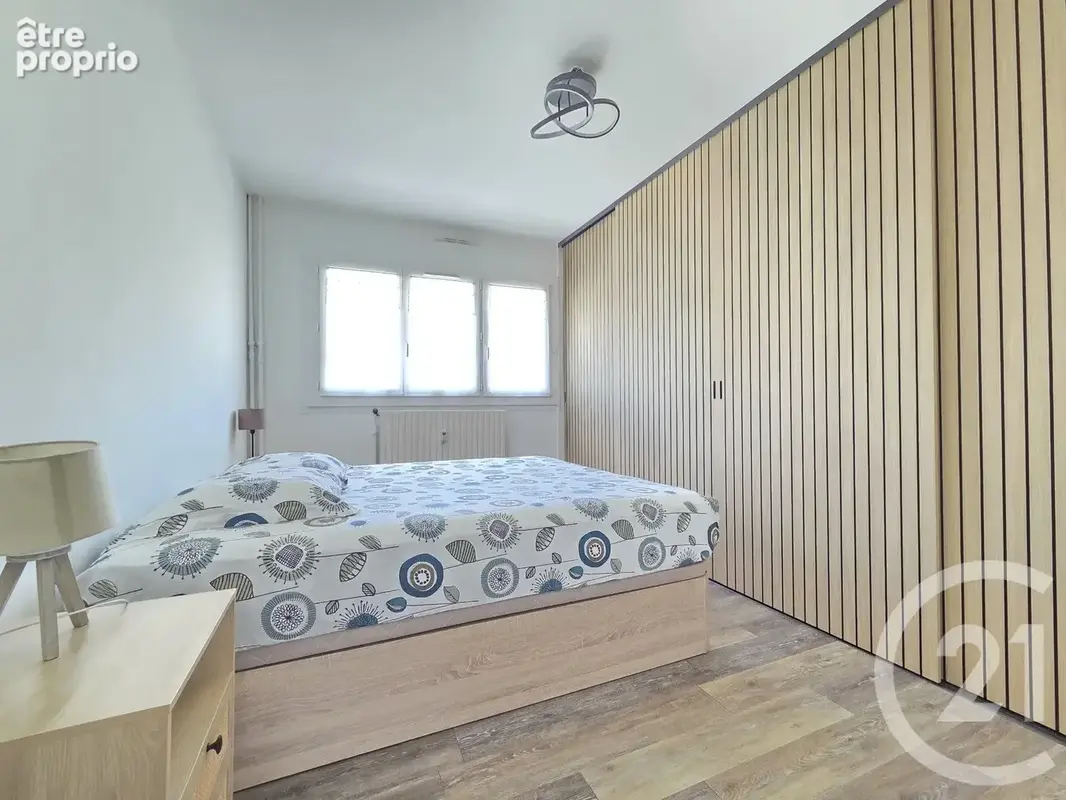 Appartement 77 m² à Toulon  - photo 10
