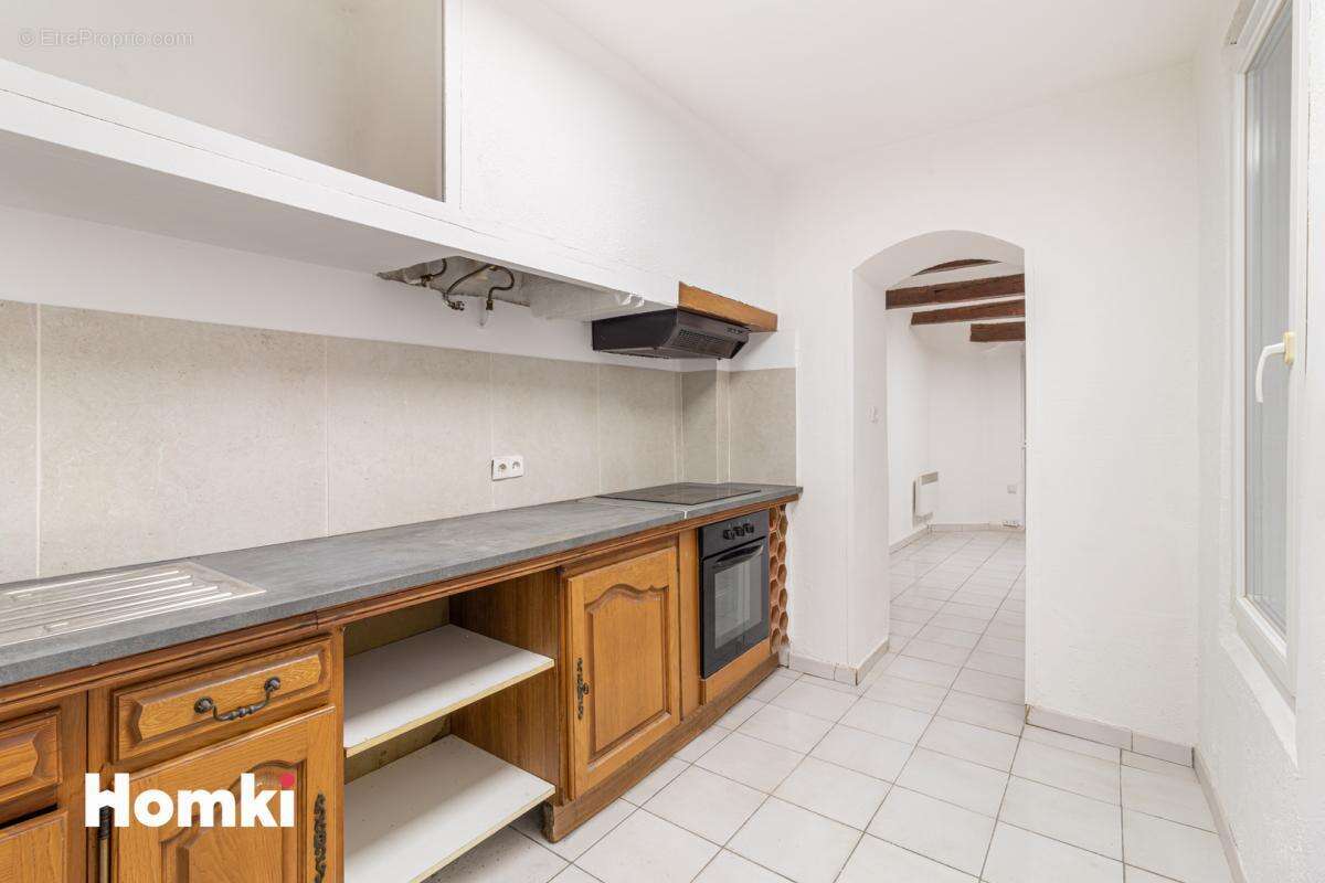 Appartement à MARSEILLE-6E