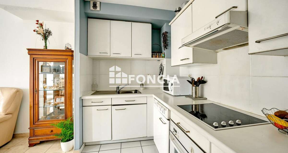 Appartement à BOURG-LA-REINE