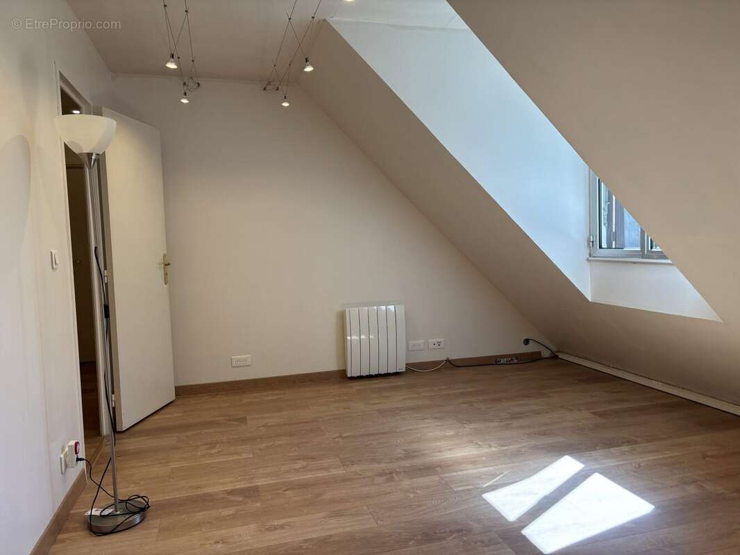 Photo chambre 3 - Maison à GUIGNES