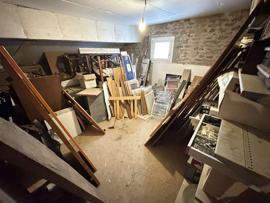 Maison à LA LANTERNE-ET-LES-ARMONTS