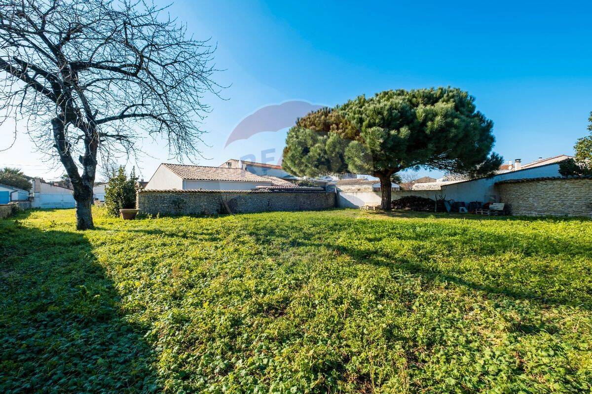 Terrain à SAINT-GEORGES-D&#039;OLERON