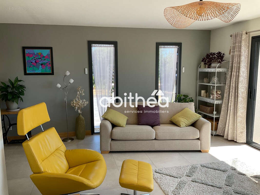 Villa contemporaine et neuve, de 172 m2 habitables. - photo 8