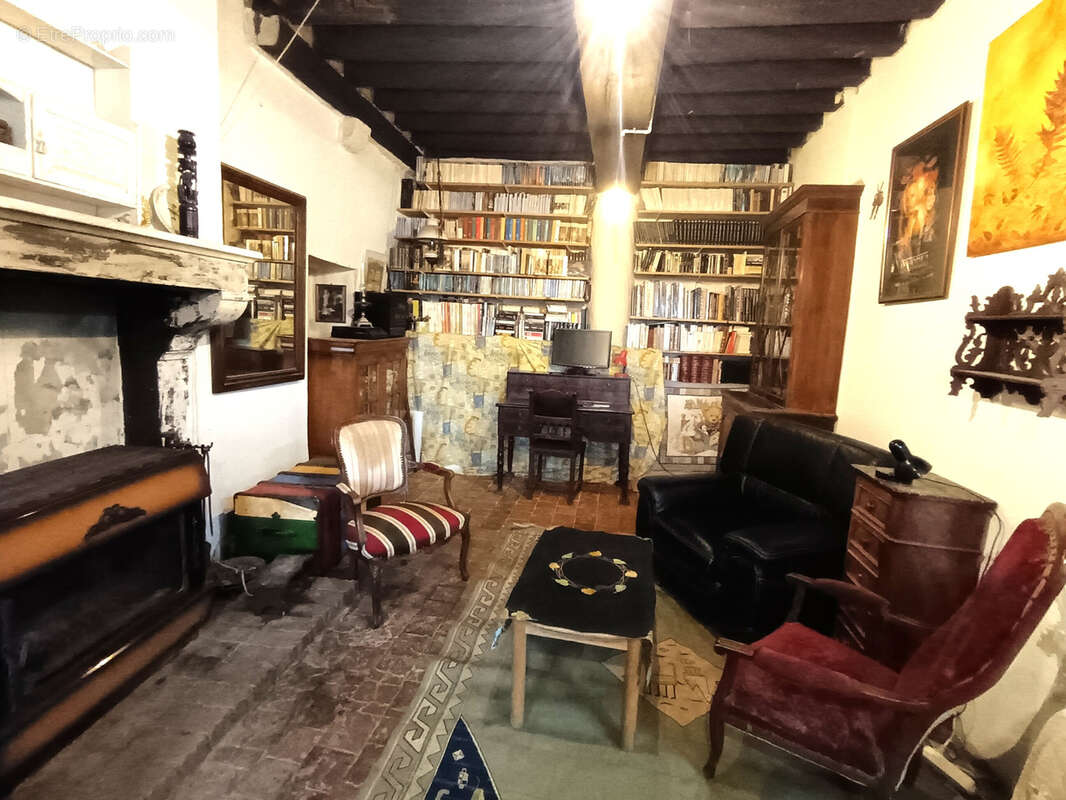 Maison à SAINT-REVERIEN