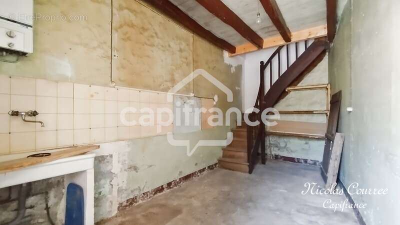 Maison à SAUZE-VAUSSAIS